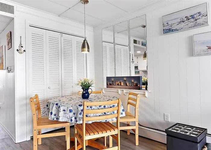 Ferienhaus Recently Remodeled Ocean Block 1 Bedroom In Seven Seas!